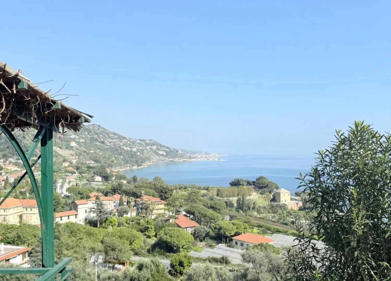 Agriturismo Un Mare Di Fiori 벤티밀리아 팜스테이