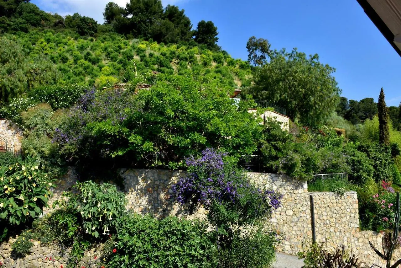 Agriturismo Un Mare Di Fiori Ventimiglia Gospodarstwo agroturystyczne