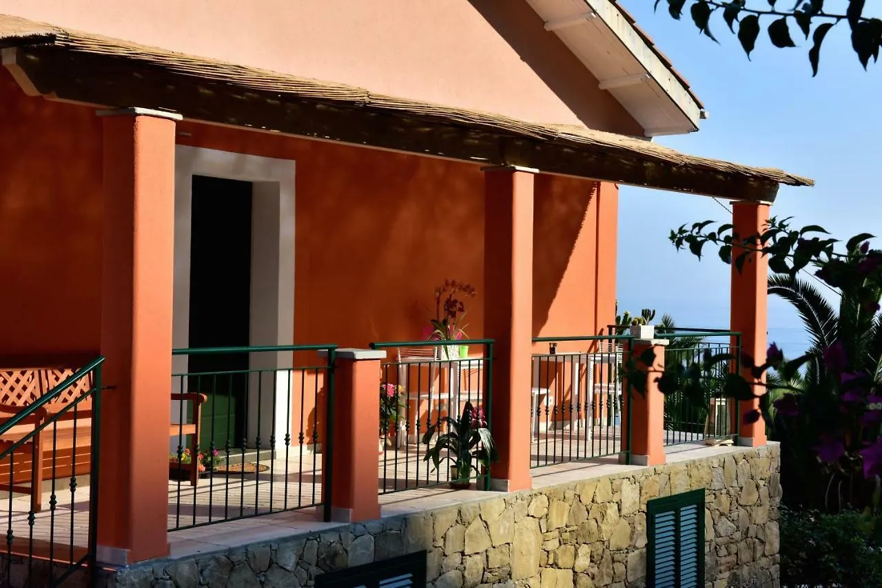 Agriturismo Un Mare Di Fiori Ventimiglia 0*,  Włochy