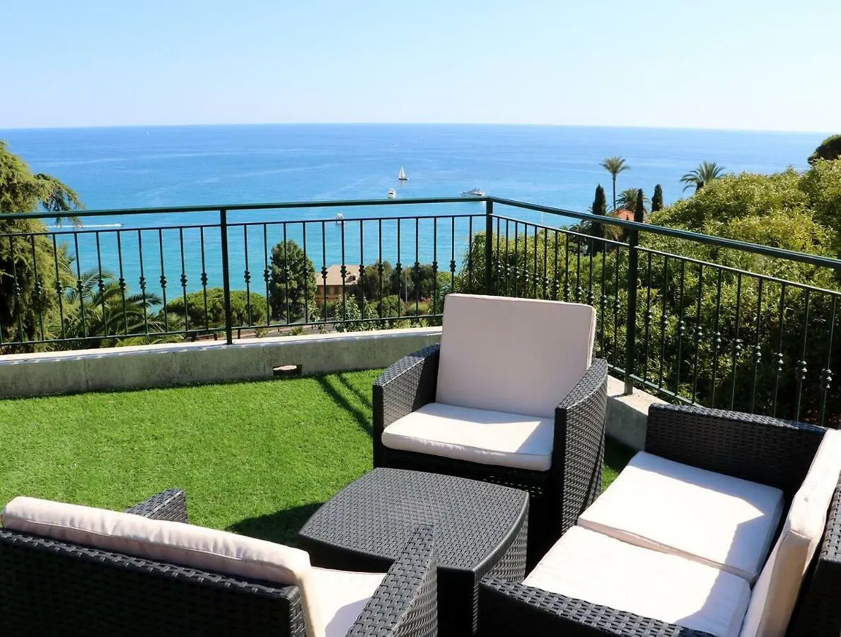 팜스테이 Agriturismo Un Mare Di Fiori 벤티밀리아