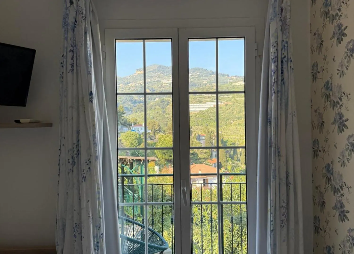 ונטימיגליה Agriturismo Un Mare Di Fiori